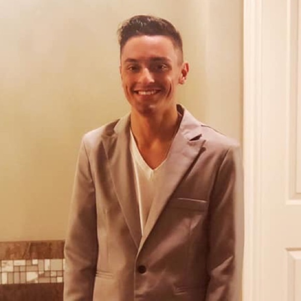 Meet your Posher, Aj